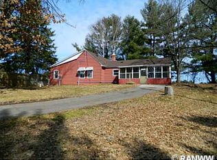 1034 N Highway 40, New Auburn, WI 54757