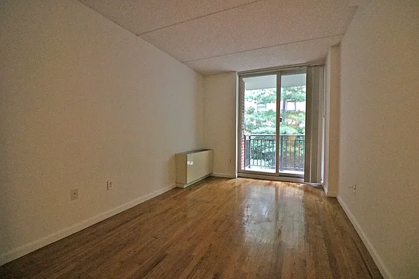 Rented by Tolmas Corporation | media 16