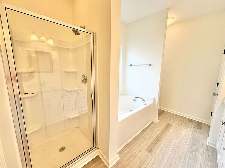 186 Savannah Ln — Photo 10