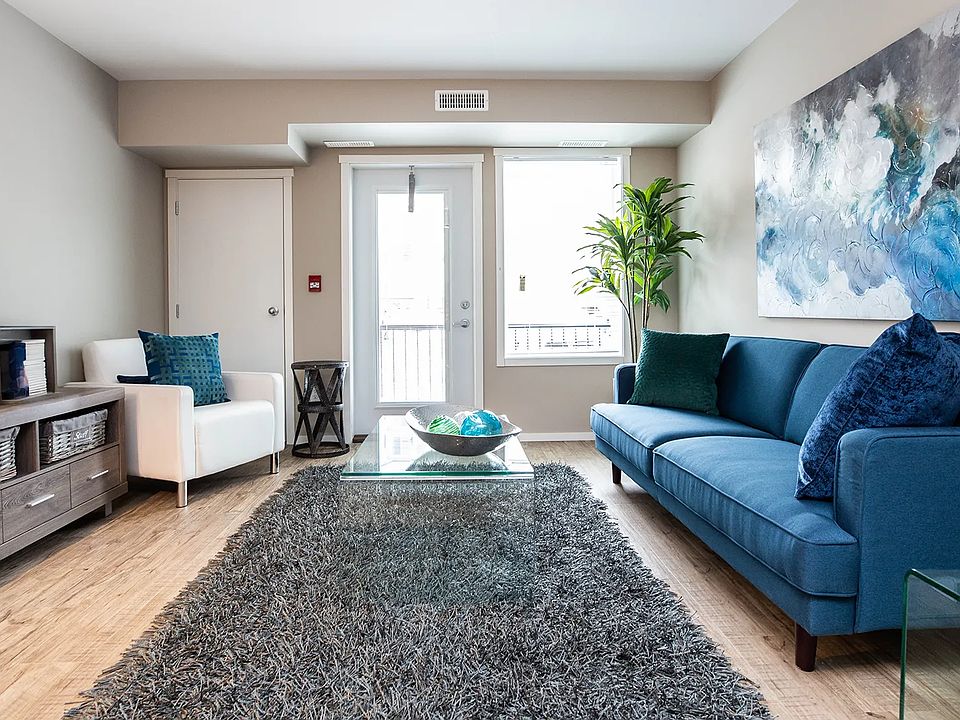 1st image of 185 Kinney Ave #464141