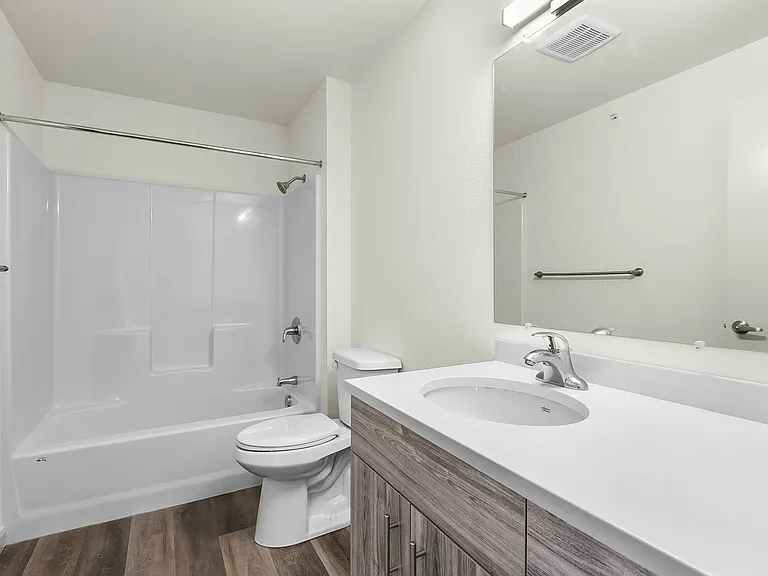960 W Felicity Ln #201 — Photo 13