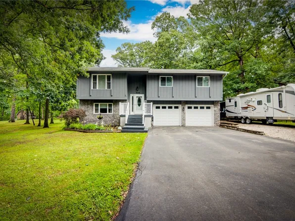 5538 Chris Dr, Oreana, IL 62554
