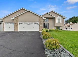 2307 121st Cir NW, Coon Rapids, MN 55448