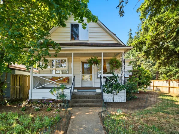 7402 SE Ellis St, Portland, OR 97206