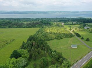 2173 State Route 90, Aurora, NY 13026