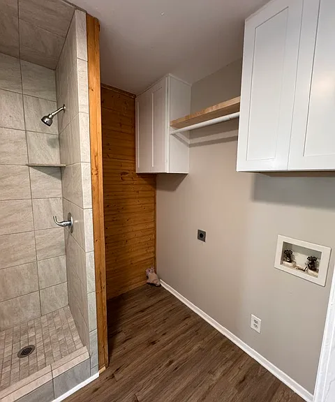 605 Phillips St — Photo 14