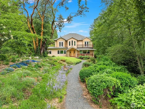 14730 75th Avenue NE, Kenmore, WA 98028
