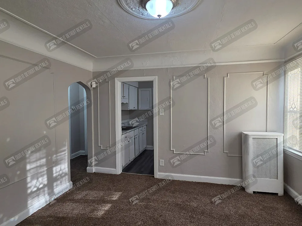 Multi Family Home — Photo 3