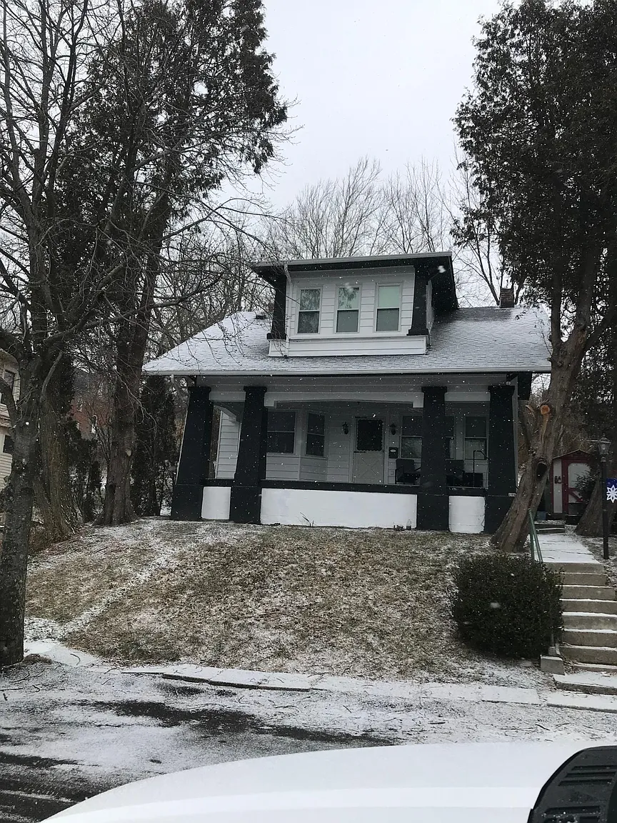 206 Earlham St photo 1