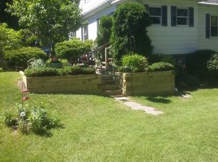 203 Knapp Rd, Clarks Summit, PA 18411