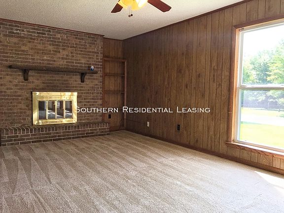 4th image of 862 El Camino Dr