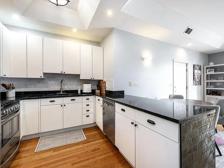 816 W Hubbard St #3 — Photo 6