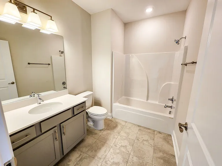 836 Goswell Dr #203 — Photo 16