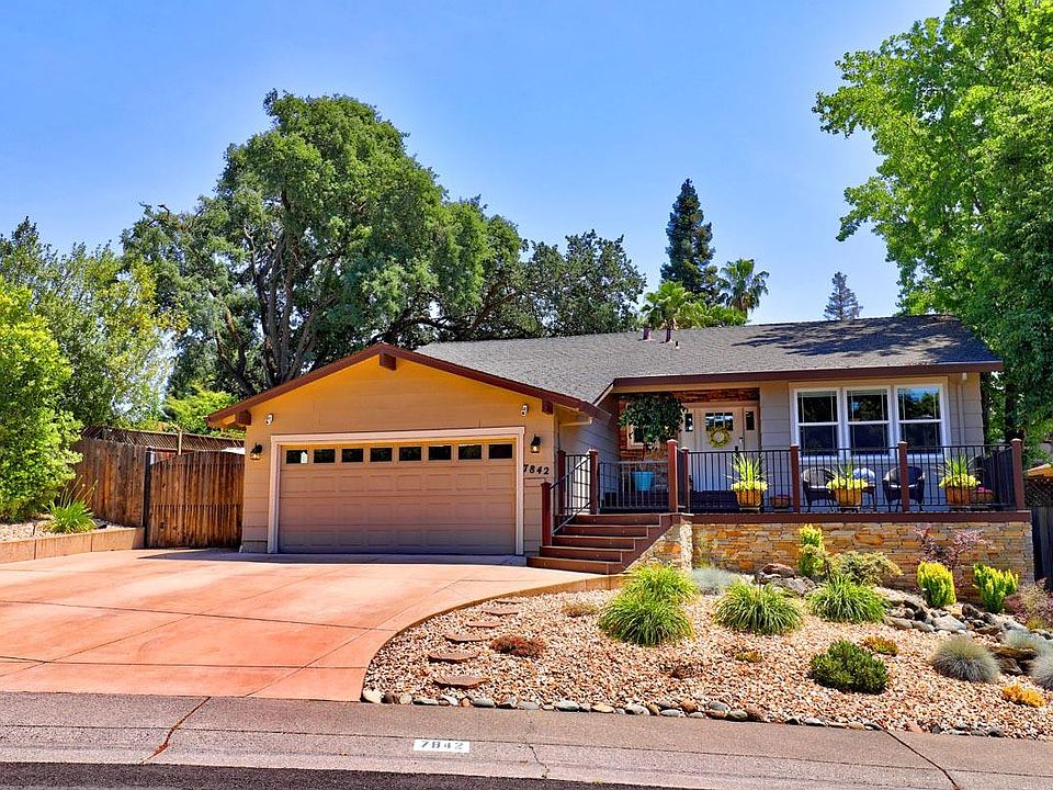 1st image of 7842 Tamara Dr