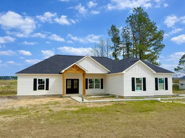 849 Beaver Kreek Rd, Douglas, GA 31533