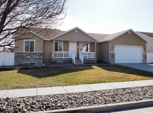 6725 S Wakefield Way, West Jordan, UT 84081