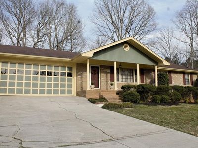 4977 Oak Grove Dr, Sugar Hill, GA, 30518
