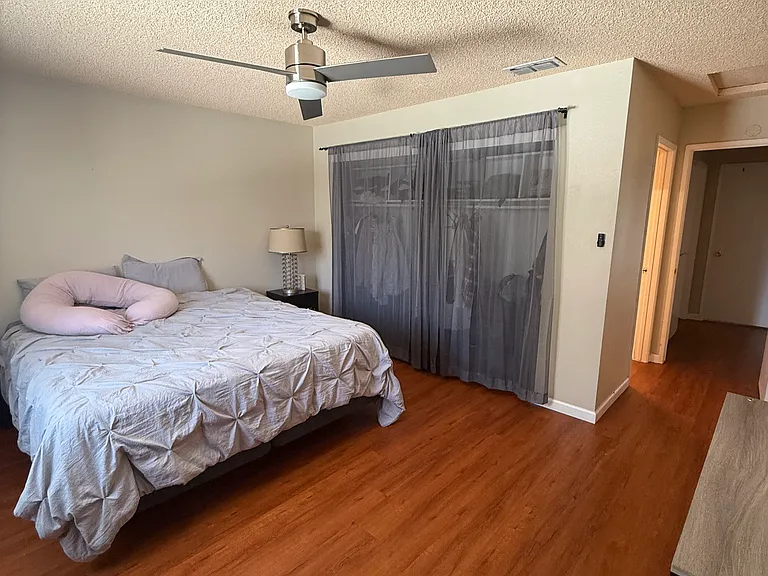 818 Portugal Way — Photo 15
