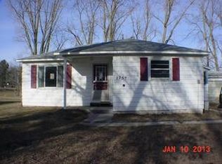 2755 E Whitefeather Rd, Pinconning, MI 48650