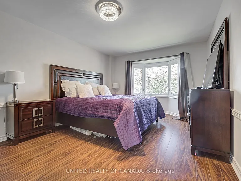 615 Sandford St — Photo 22