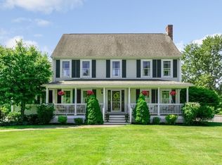 83 Old Farm Rd, North Andover, MA 01845