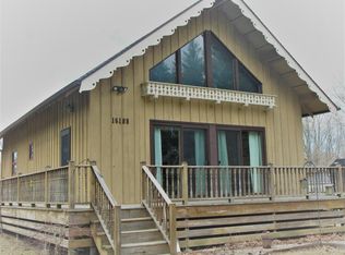 16188 1st Ln, Union Pier, MI 49129