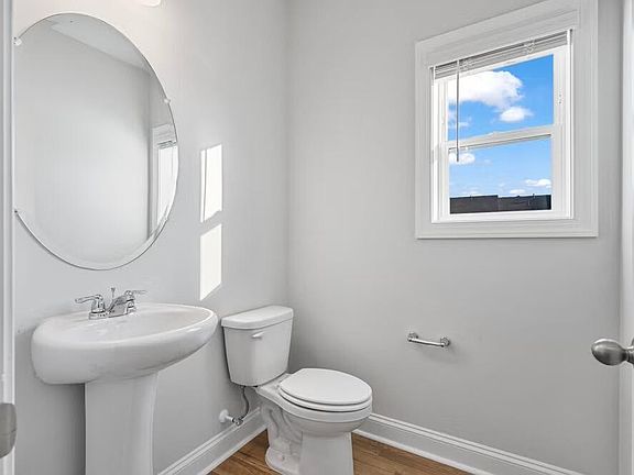 7th image of this home