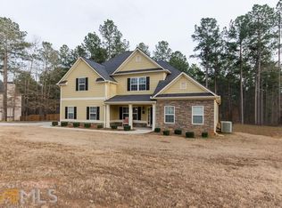 184 Bantry Park Dr, Newnan, GA 30263