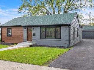 7005 Foster St, Morton Grove, IL 60053