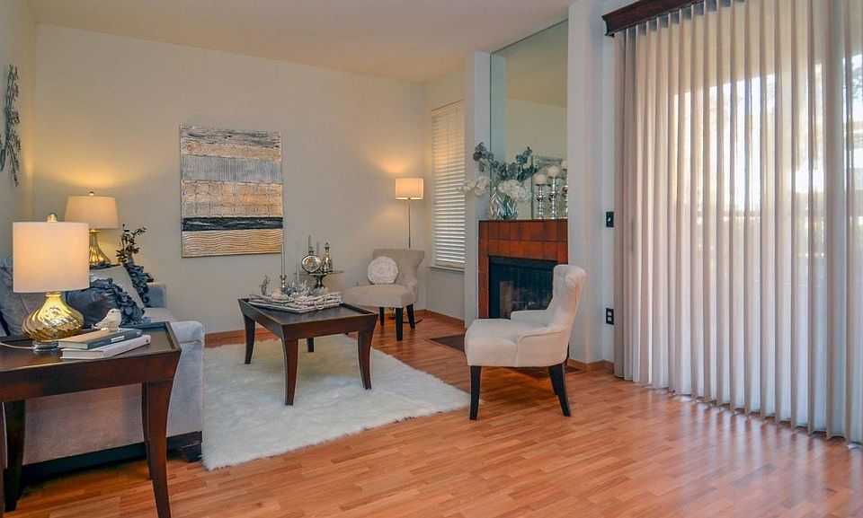 1st image of 928 Wright Ave APT 803
