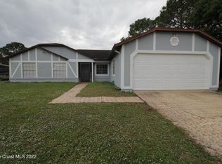 1120 Kenmore St NW, Palm Bay, FL 32907