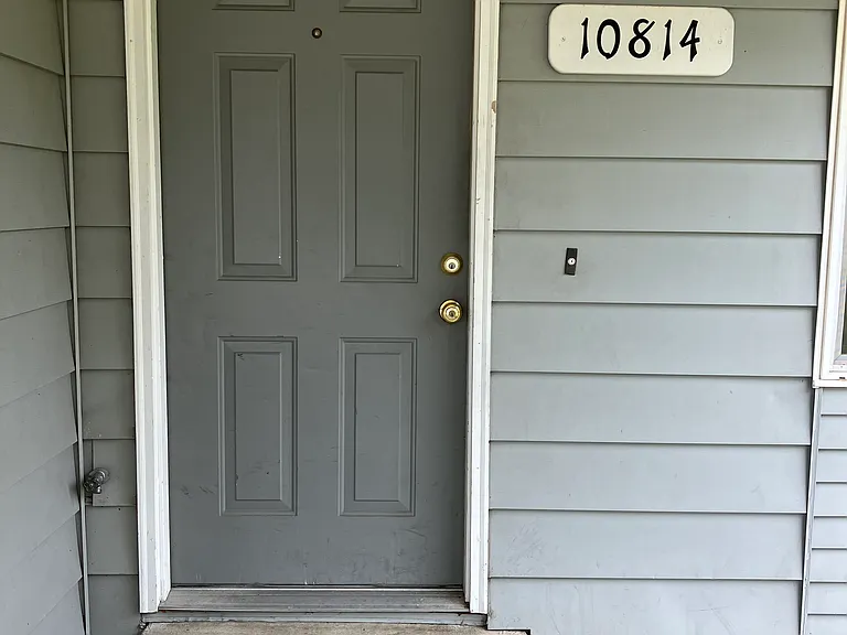 10814 NE 7th St — Photo 2