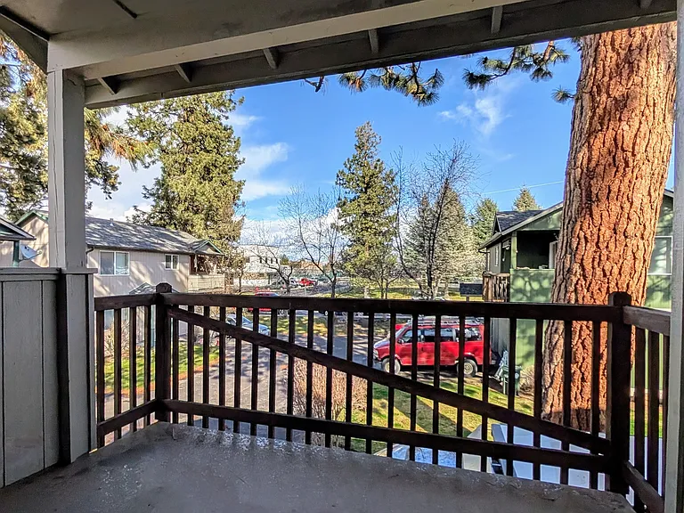 63319 Britta St — Photo 10