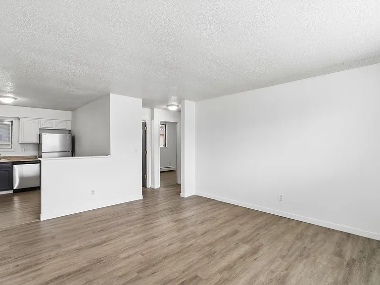 755 Brandon Avenue — Photo 4