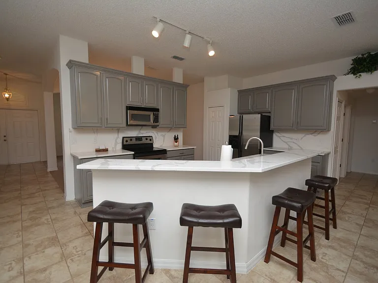 192 Pine Grove Dr — Photo 7