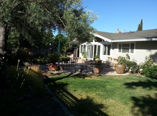 2566 Heatherstone Dr, San Rafael, CA 94903