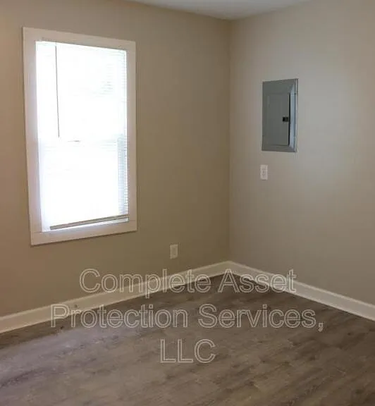 2873 New Hampshire St — Photo 11
