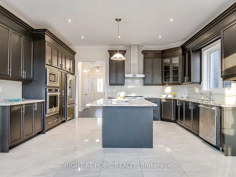 3182 Sunflower Dr — Photo 11