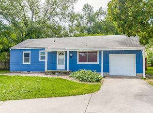 11121 W 67th St, Shawnee, KS 66203