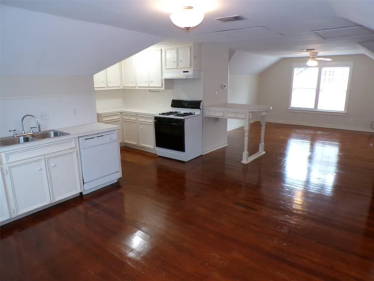 3416 Morrison St #9 — Photo 22
