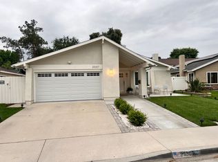 25307 Via Oriol, Santa Clarita, CA 91355
