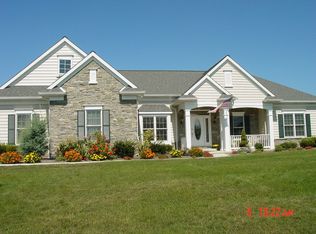 381 Harvest Dr, Lititz, PA 17543