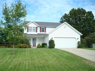 54766 Kristi Ln, Osceola, IN 46561