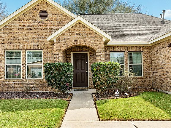 3rd image of 4 Lobo Ct