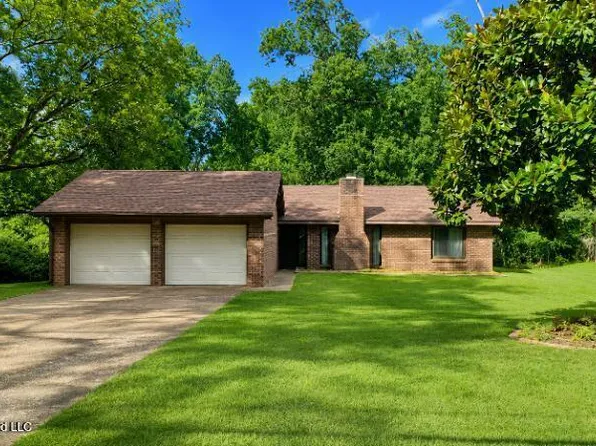 552 Central Ave, Coldwater, MS 38618