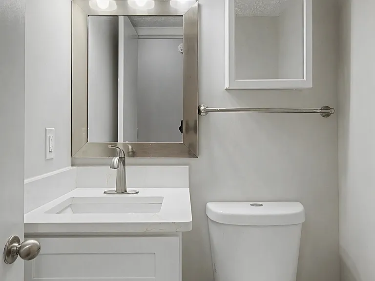 509 Alexander Dr — Photo 19