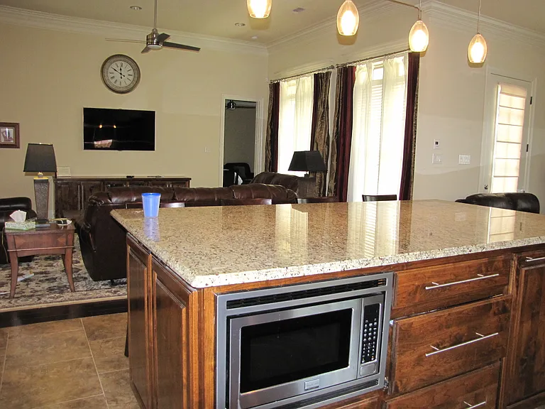 13465 Quail Grove Ave — Photo 6