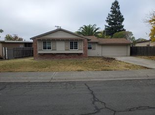 7632 Lisa Way, Sacramento, CA 95832