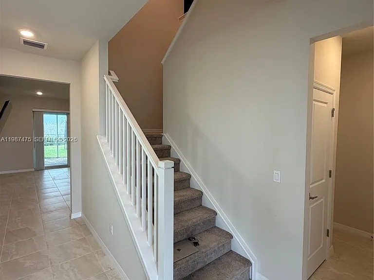 12251 SW Periwinkle Ct — Photo 4