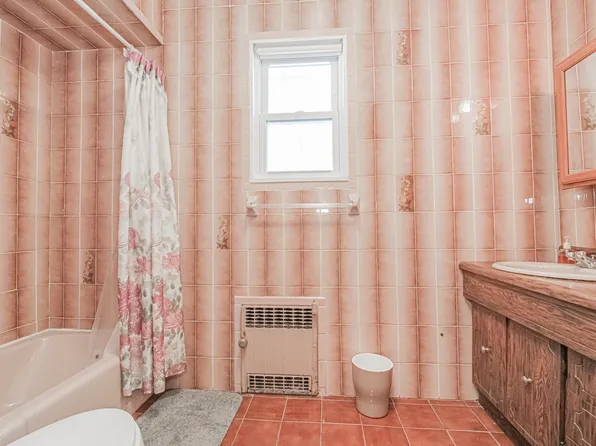 1242 81st Street image 15 of 39